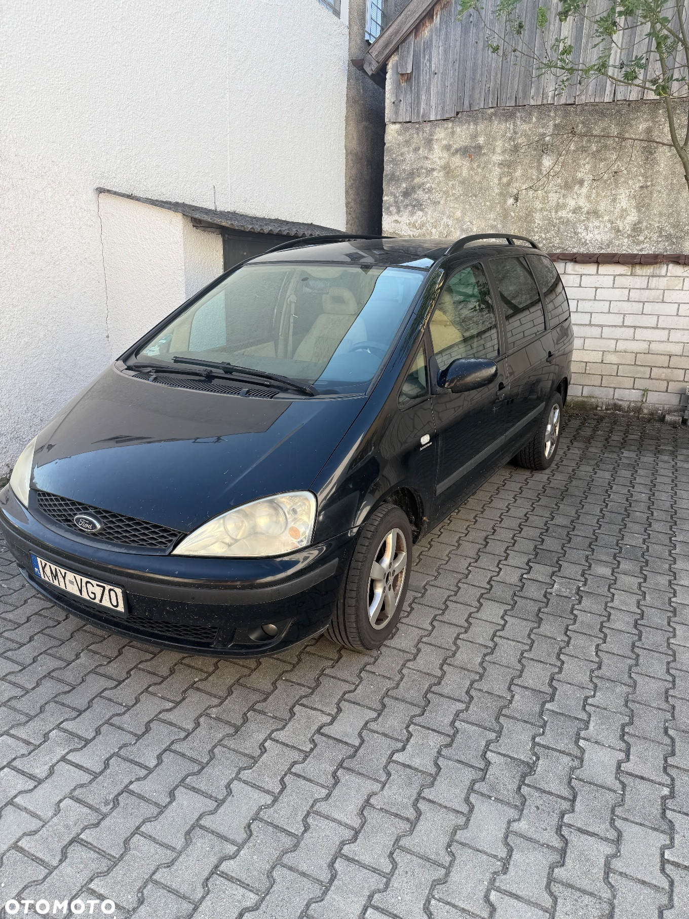 Ford Galaxy 1.9 TDI Ambiente - 2