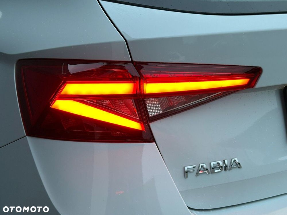 Skoda Fabia 1.0 TSI Selection - 15