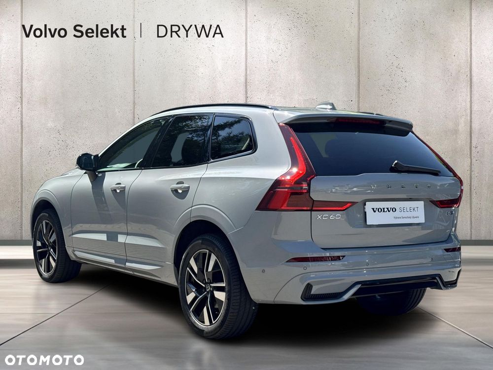 Volvo XC 60 - 4