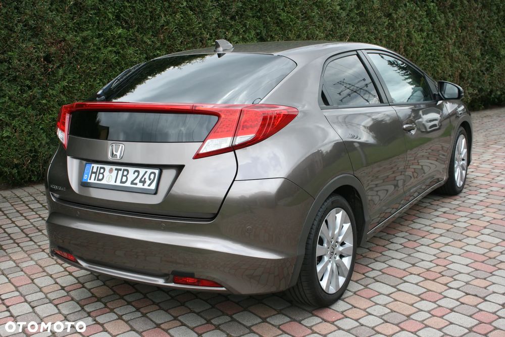 Honda Civic 1.8i-VTEC Comfort - 11