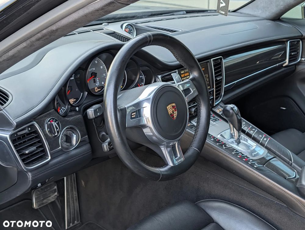 Porsche Panamera GTS - 5