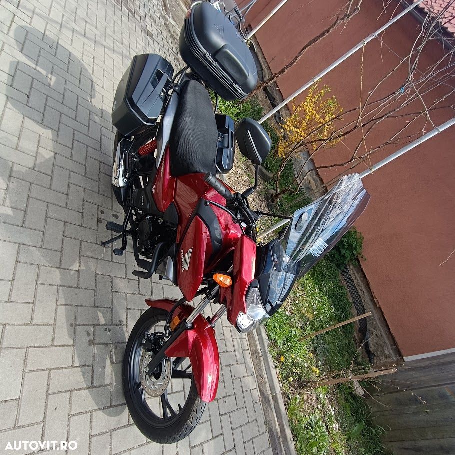 Honda CB 125F - 5