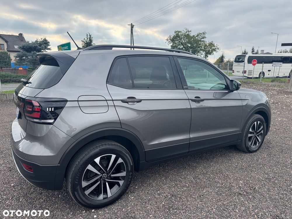 Volkswagen T-Cross - 10