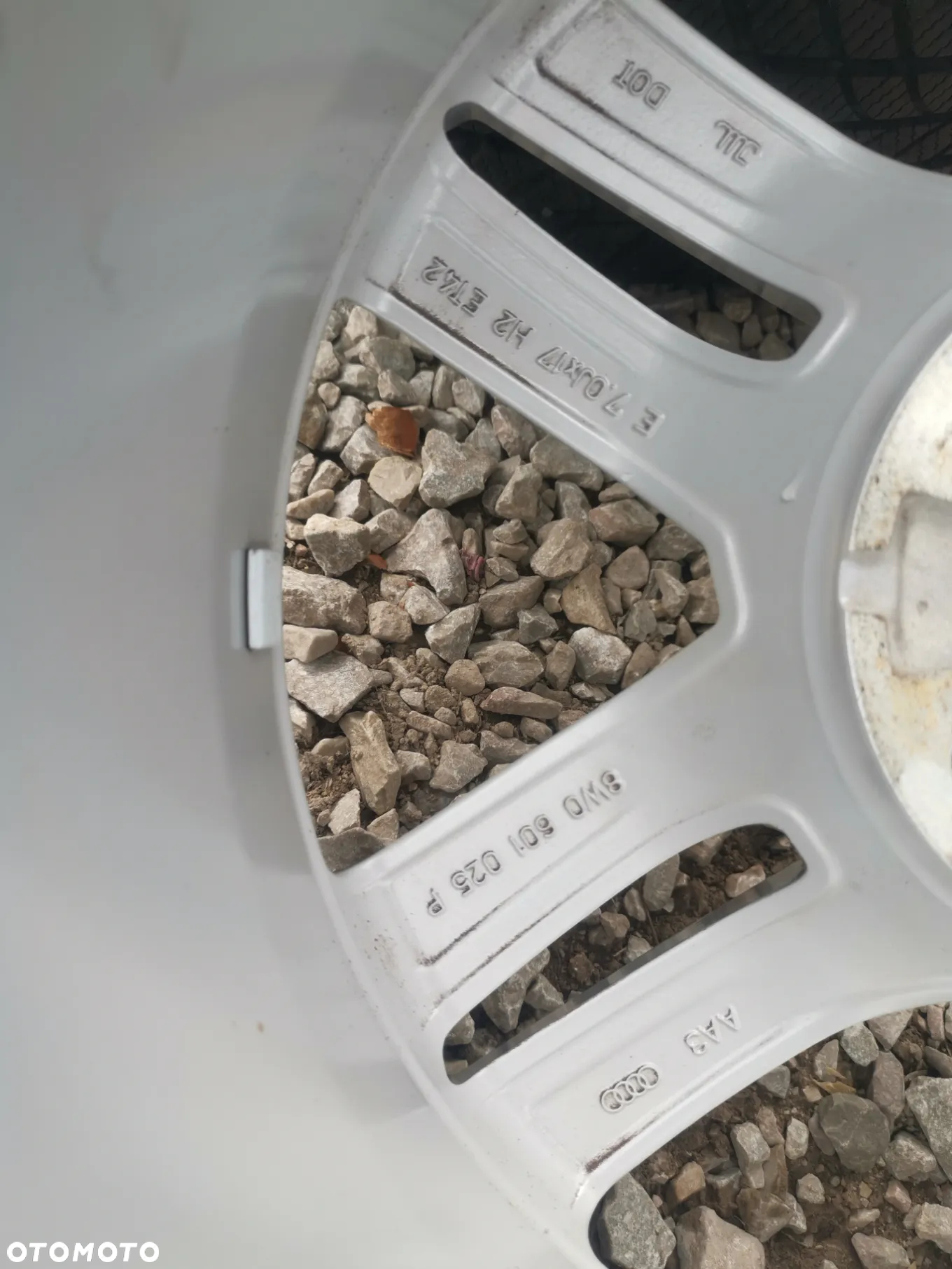 ALUFELGI ORGINAŁ AUDI ,VW , SKODA SEAT, 5X112 R17 7JX ET42  Otwór Centrujący 57,1mm Ładne - 9