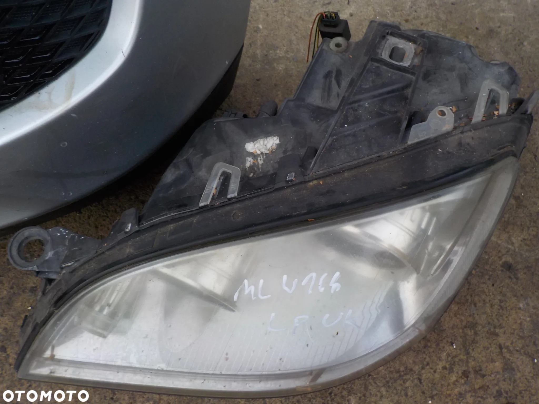 MERCEDES ML W164 PRZÓD MASKA BŁOTNIKI ZDERZAK PAS - 6