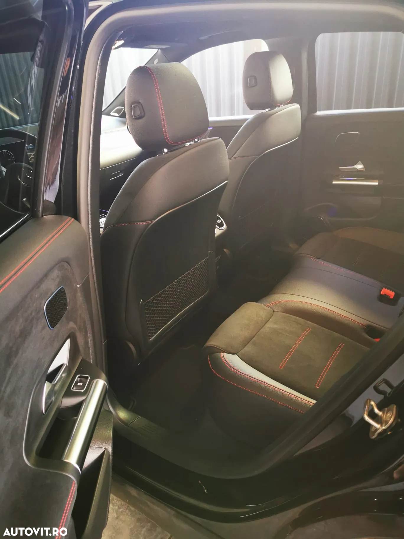 Mercedes-Benz GLA 250 e - 4