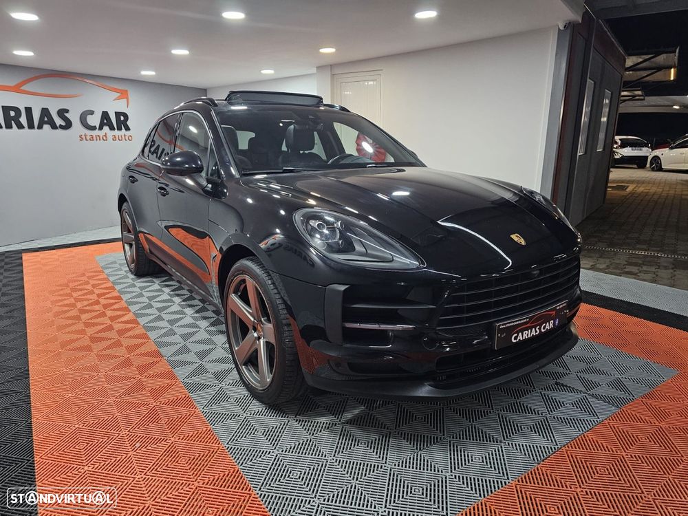 Porsche Macan Standard - 2