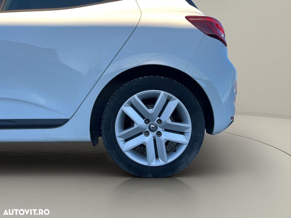 Renault Clio V Blue dCi 100 Equilibre - 32