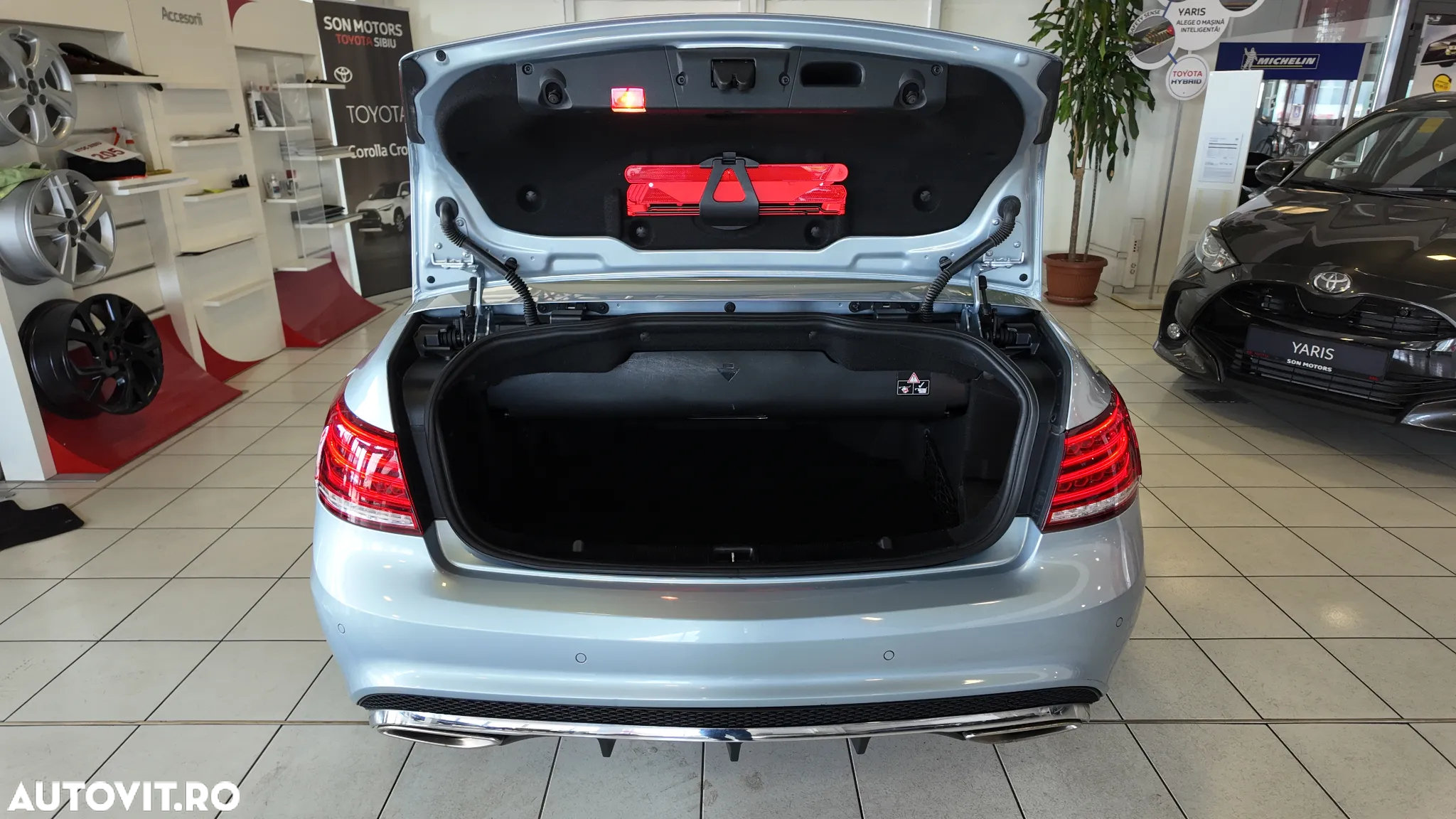 Mercedes-Benz E 220 (BlueTEC) d Coupe 9G-TRONIC - 37