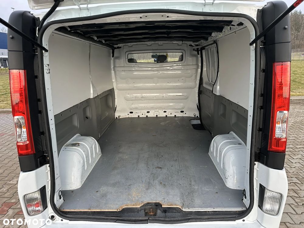 Renault Trafic - 30