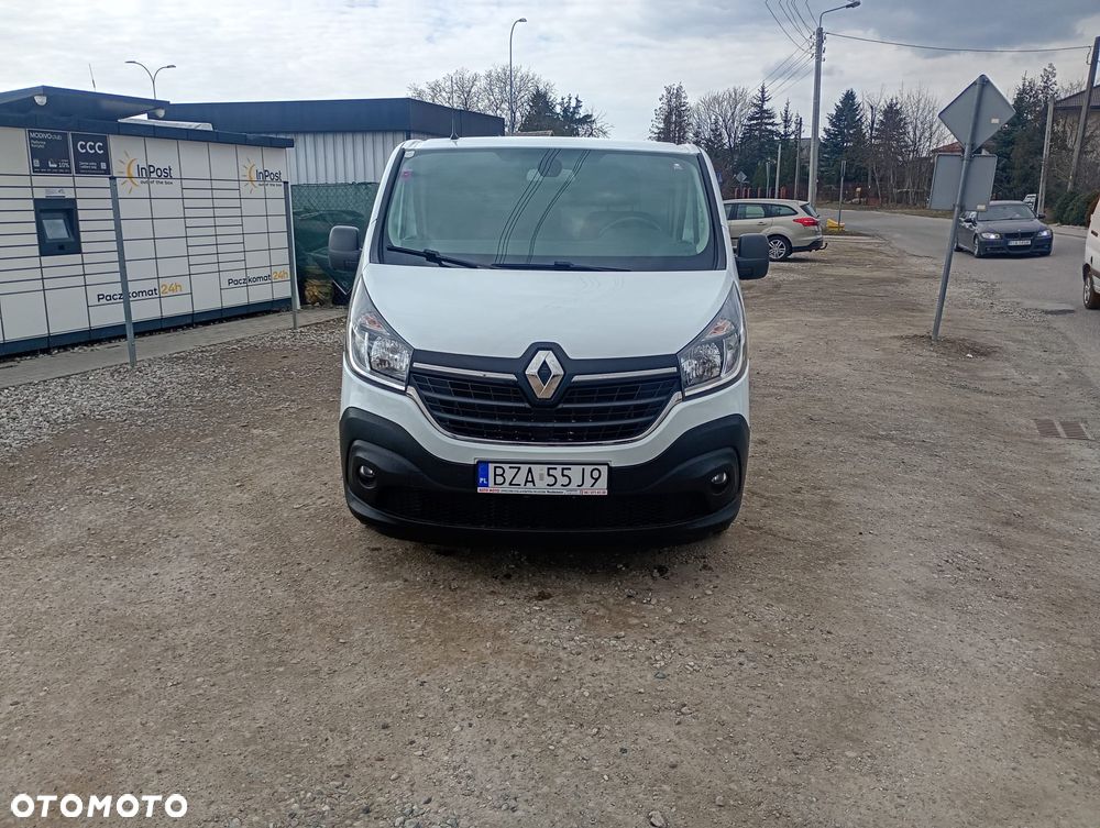 Renault TRAFIC - 2