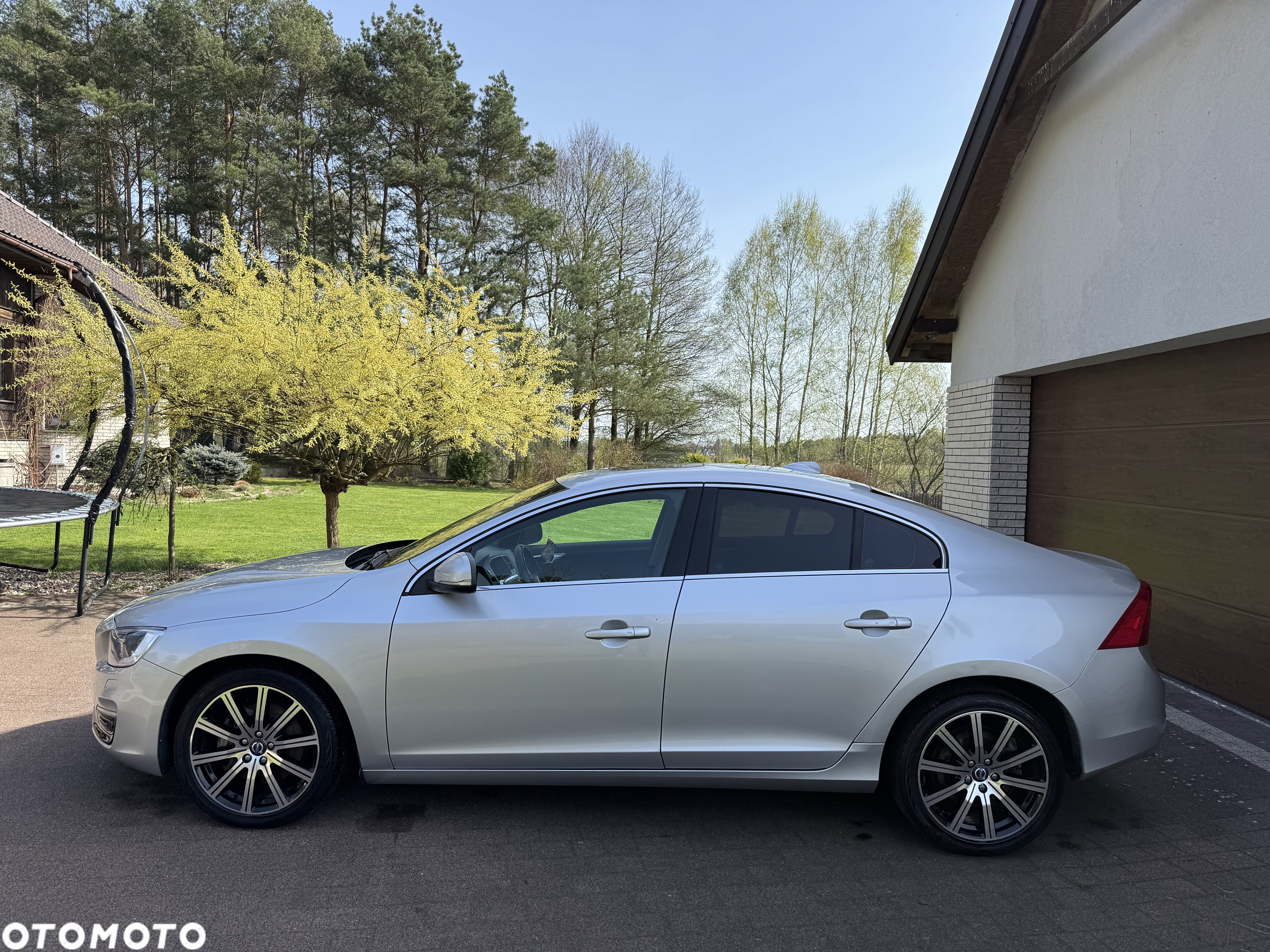 Volvo S60 - 2