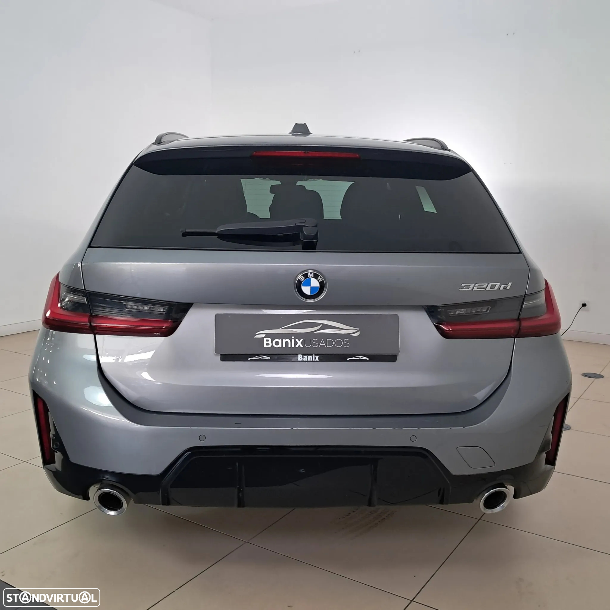 BMW 320 d Touring Pack Desportivo M Auto - 10