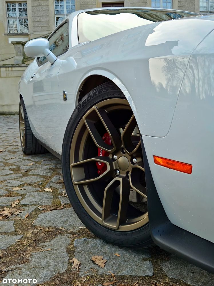 Dodge Challenger Automatik 392 Hemi Scat Pack Shaker - 16