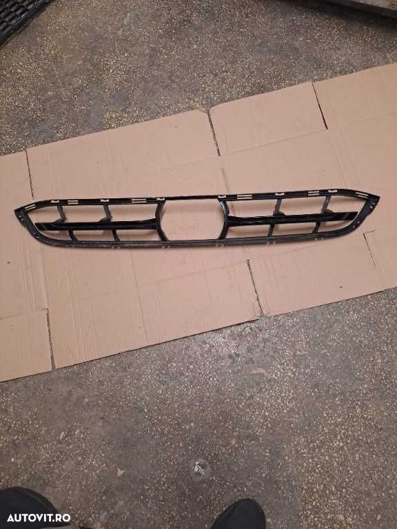 Grila centrala bara fata Bmw X3 G01 an 2018-2022 originala - 1