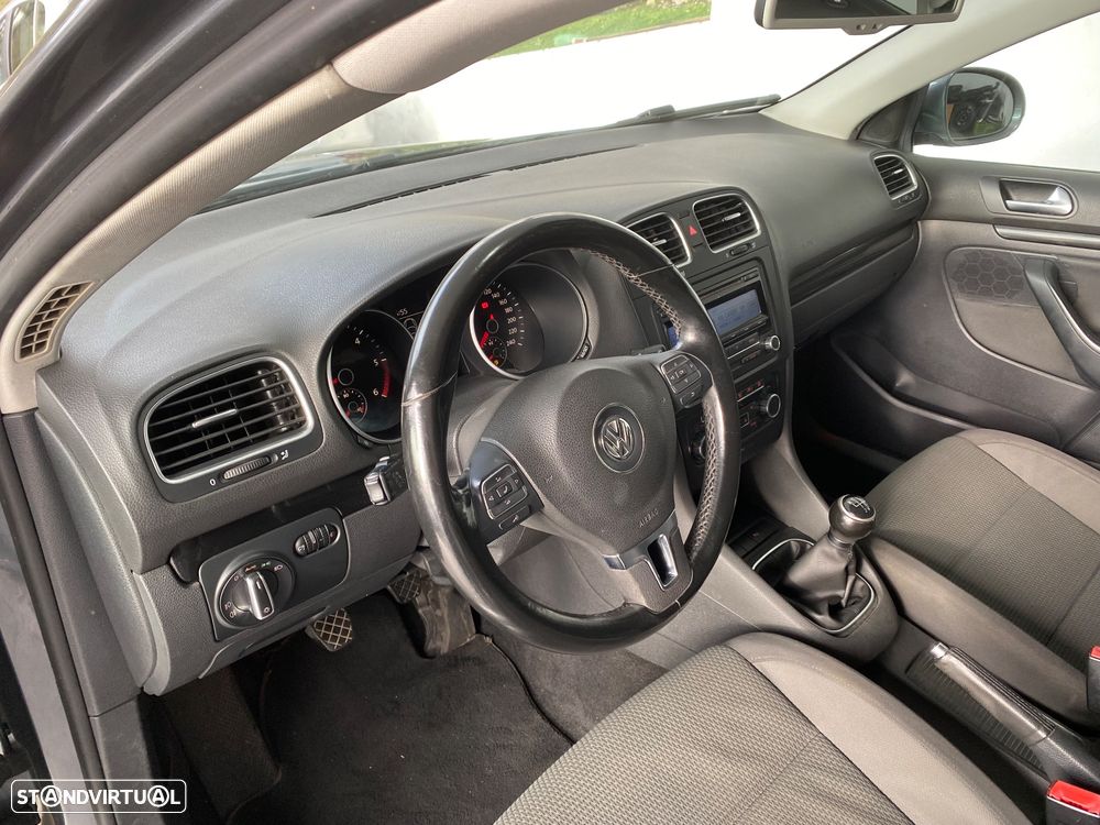 VW Golf Variant 1.6 TDi Confortline - 14