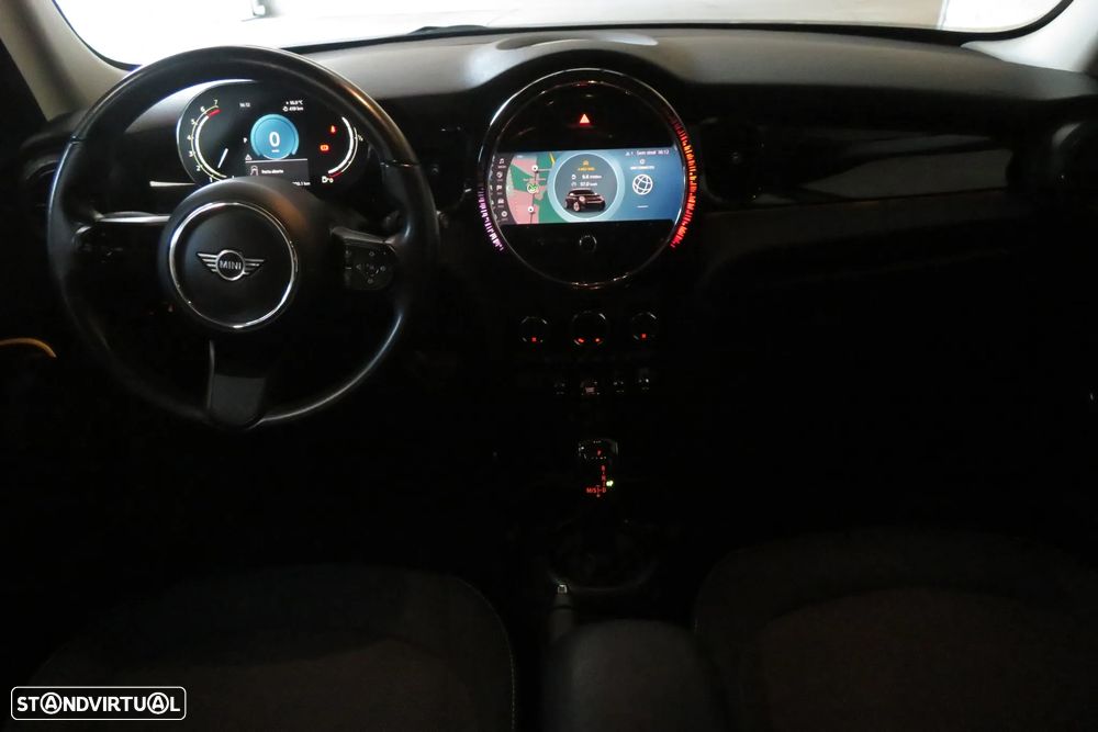 MINI 5 Portas Cooper Auto - 8