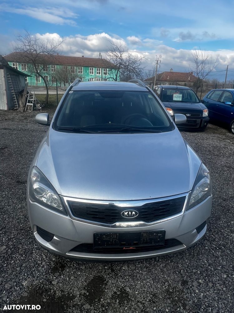 Kia Ceed 1.6 CRDi ISG Spirit - 3