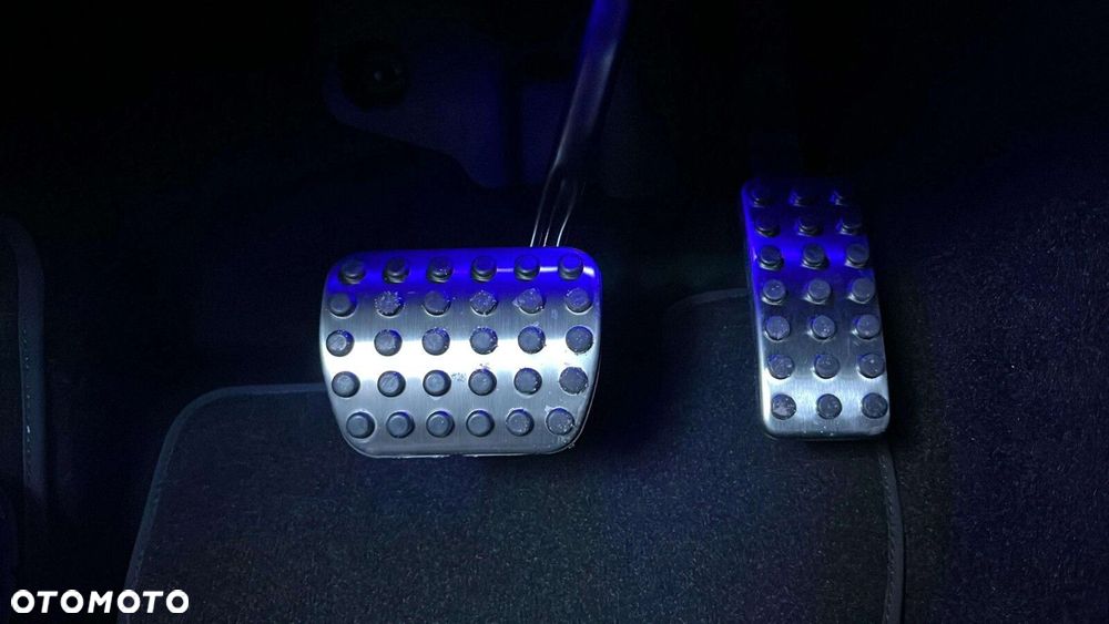 Mercedes-Benz CLA - 19