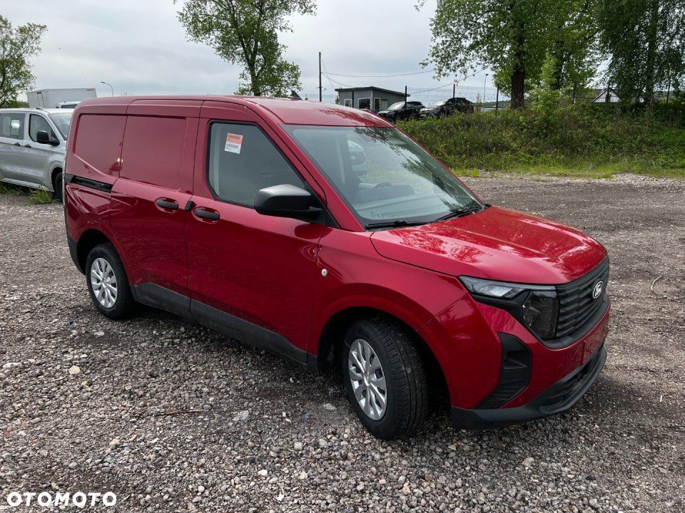 Ford Transit Courier - 3