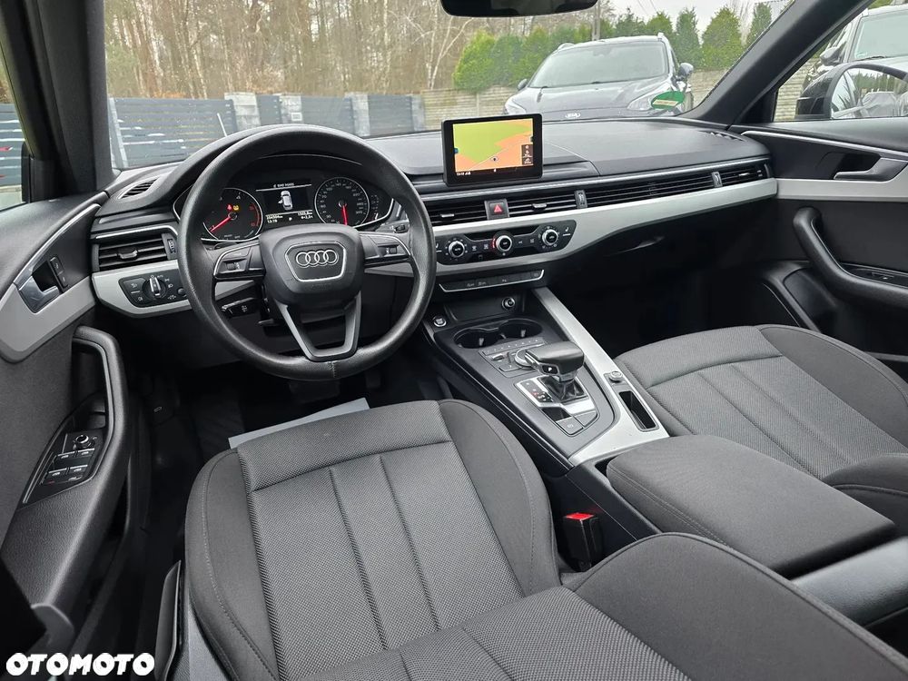 Audi A4 Avant 2.0 TDI S tronic - 24