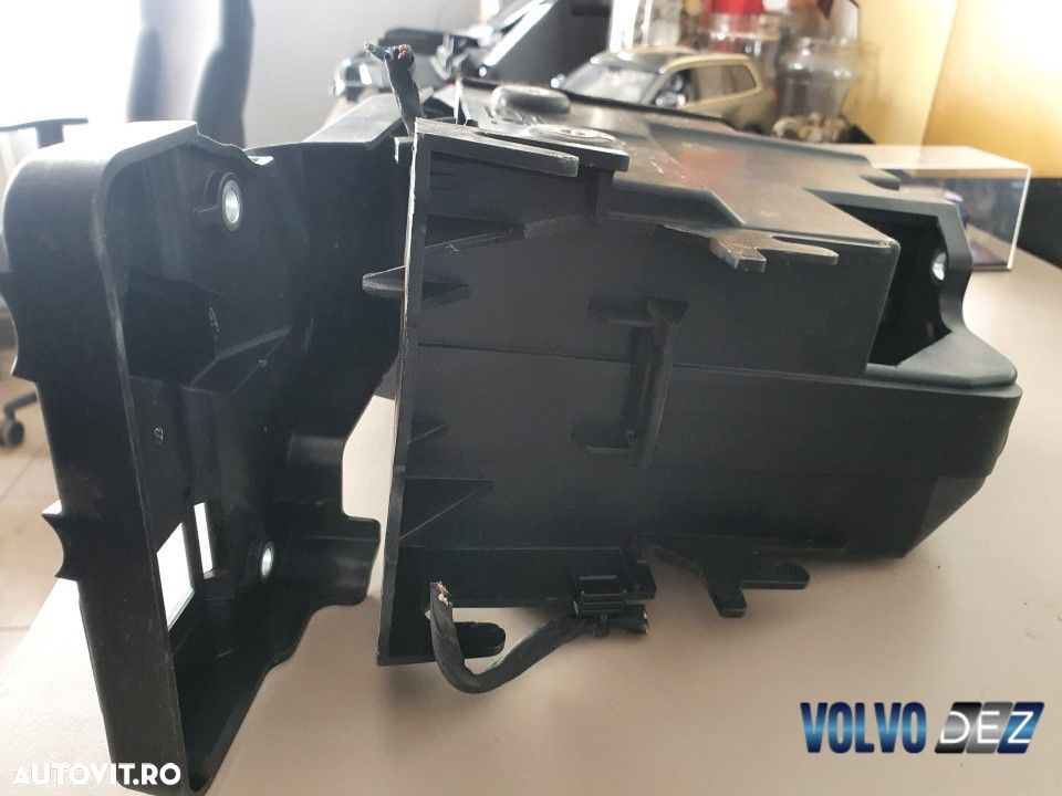Carcasa baterie suplimentara VOLVO XC60 31652062 - 4