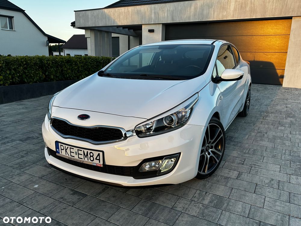 Kia ProCeed - 4