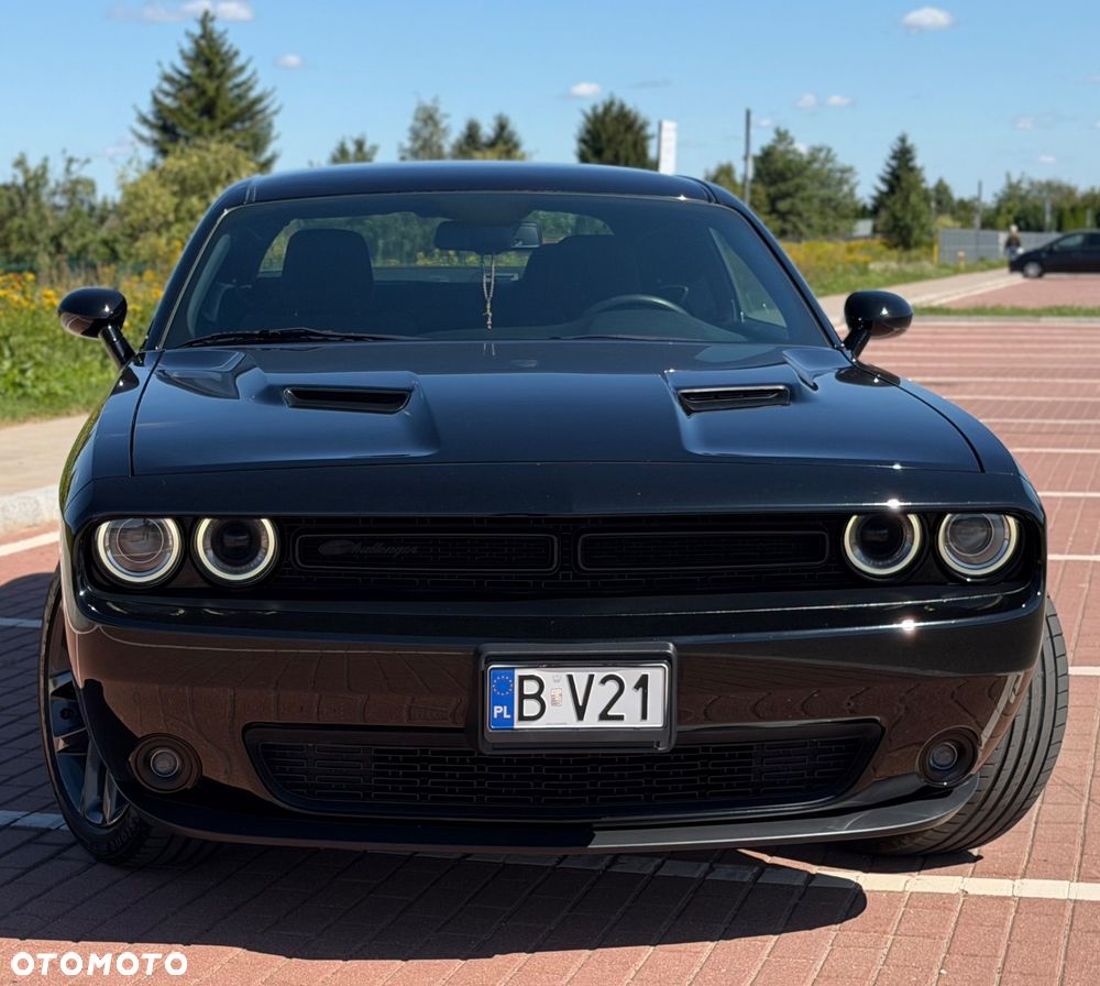 Dodge Challenger - 7
