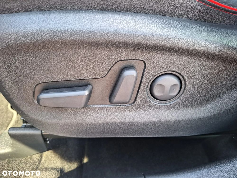 Kia Sportage 1.6 T-GDI AWD DCT GT LINE - 4