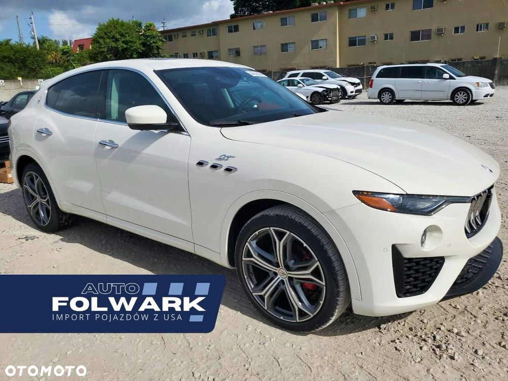 Maserati Levante Q4 - 1