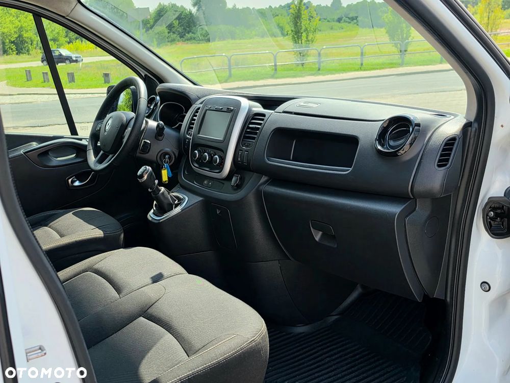Renault Trafic - 9