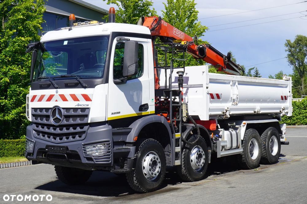 Mercedes-Benz Arocs 3236 8×4 / HDS Fassi F155A.0.22 / pilot / Wywrotka 2-stronna / Hydroburta / 3 szt_255679 - 9