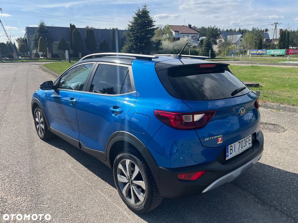 Kia Stonic 1.2 L Business Line - 4