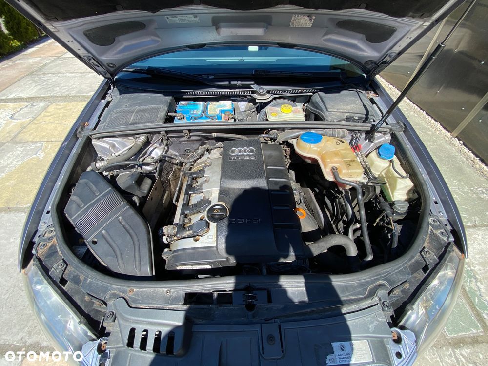 Audi A4 Limousine 2.0T FSI Quattro Tiptr - 9