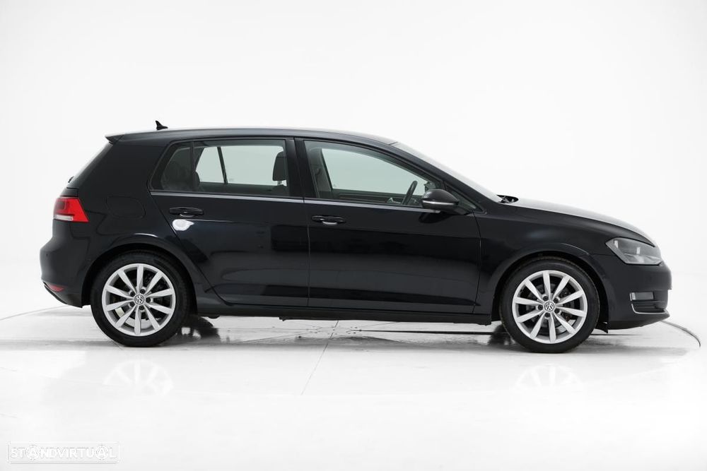VW Golf 1.6 TDi Highline DSG - 2