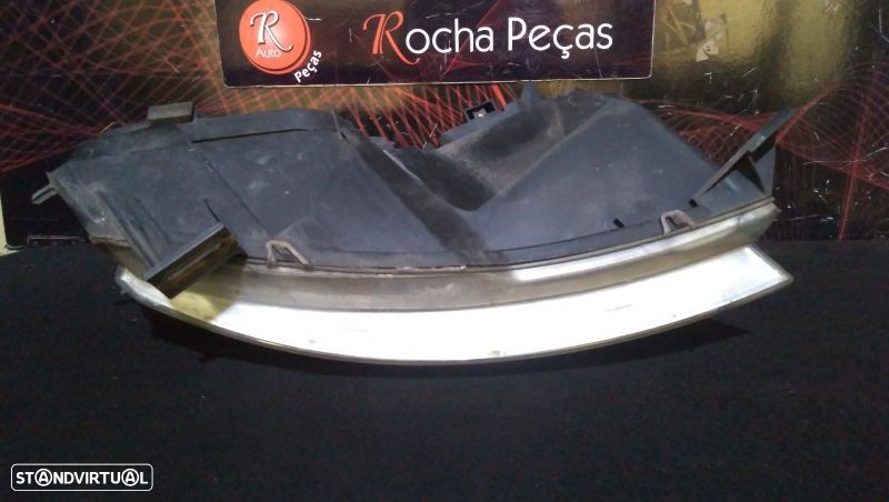 Ótica Dto Fiat Stilo (192_) - 5