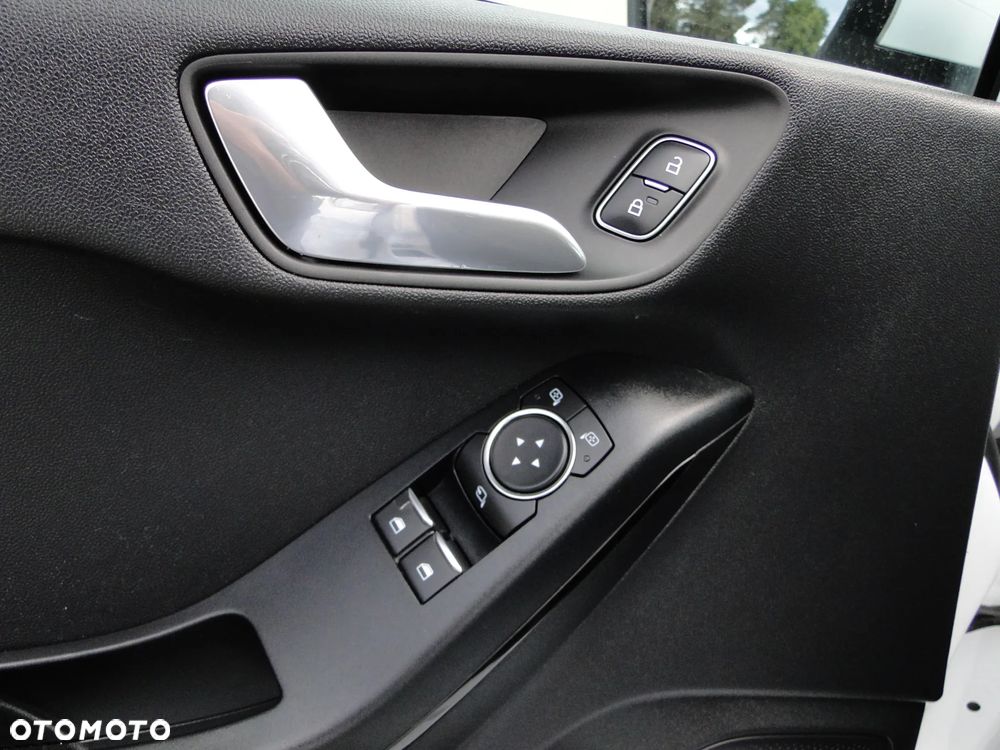 Ford Fiesta - 18