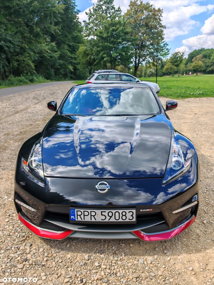 Nissan 370 Z - 4
