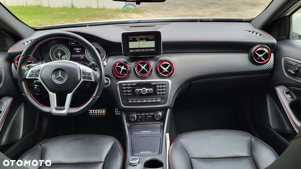 Mercedes-Benz Klasa A 250 (BlueEFFICIENCY) 7G-DCT AMG Sport - 27