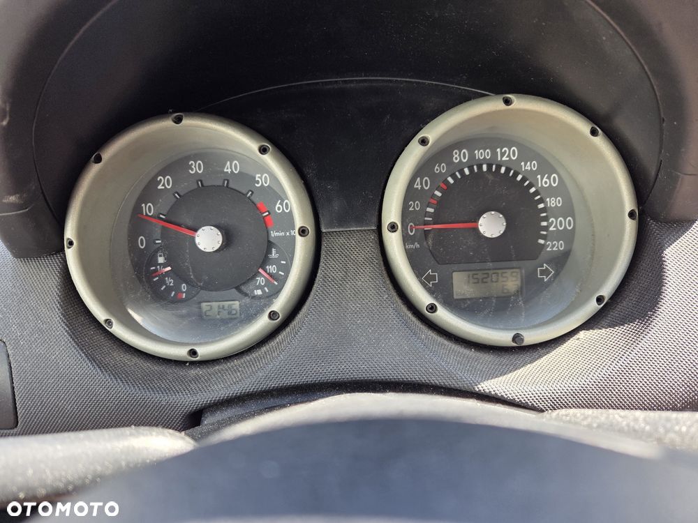 Volkswagen Polo - 6