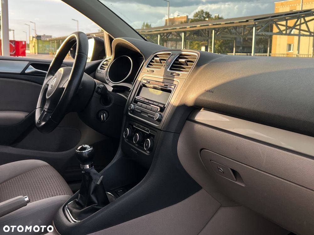 Volkswagen Golf 1.6 TDI Trendline - 24