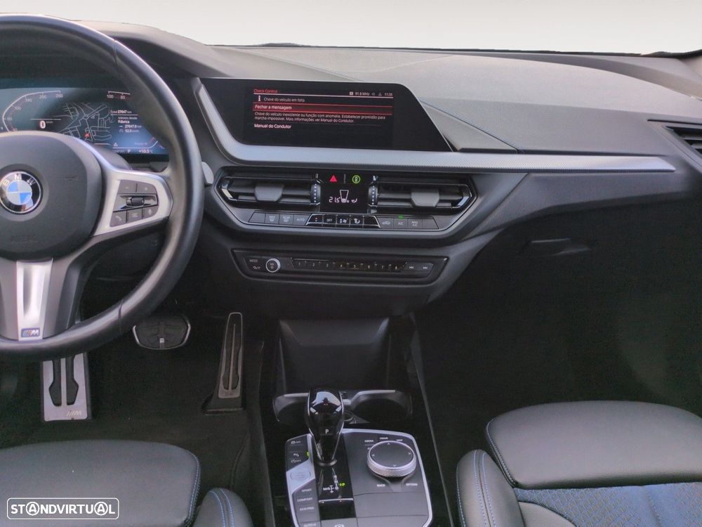 BMW 116 d Pack Desportivo M Auto - 11