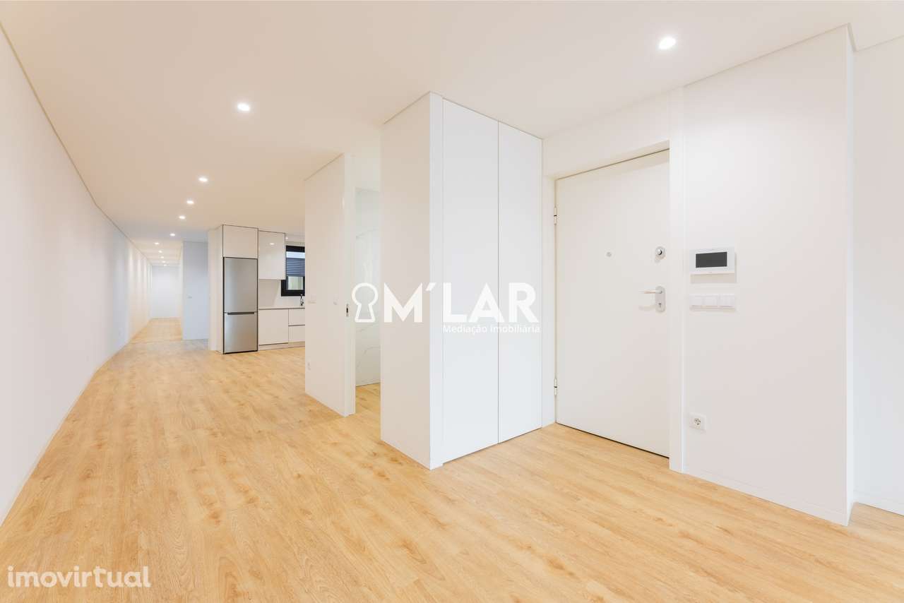Apartamento T3 com piscina, Novo, no Centro de Vila Verde - Grande imagem: 3/44