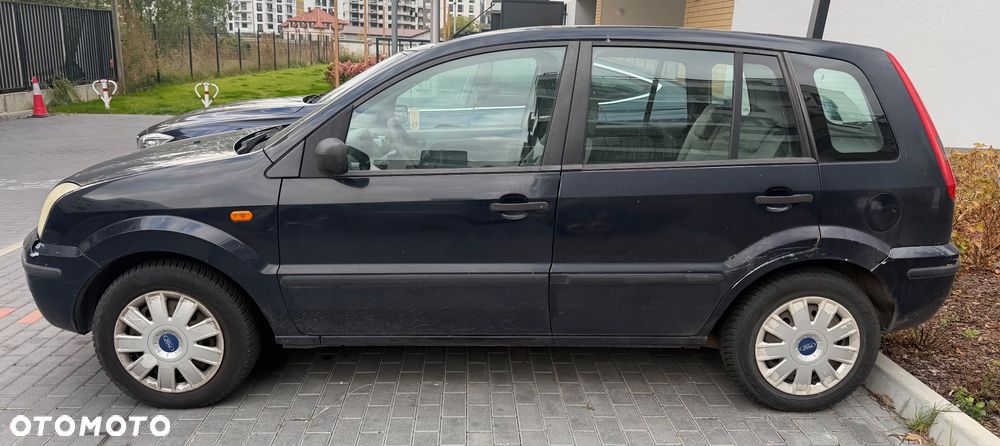 Ford Fusion 2005 photo 2