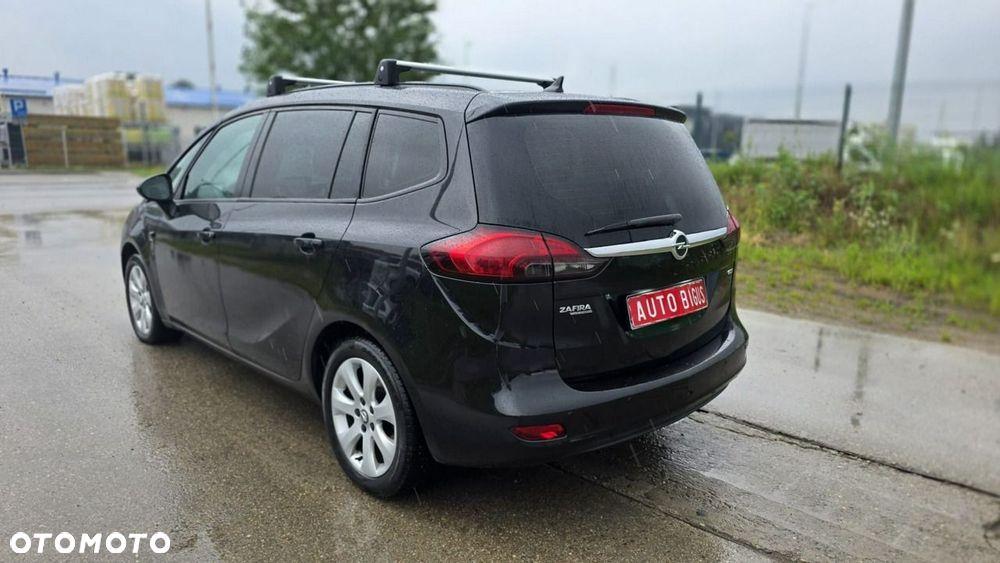 Opel Zafira - 4