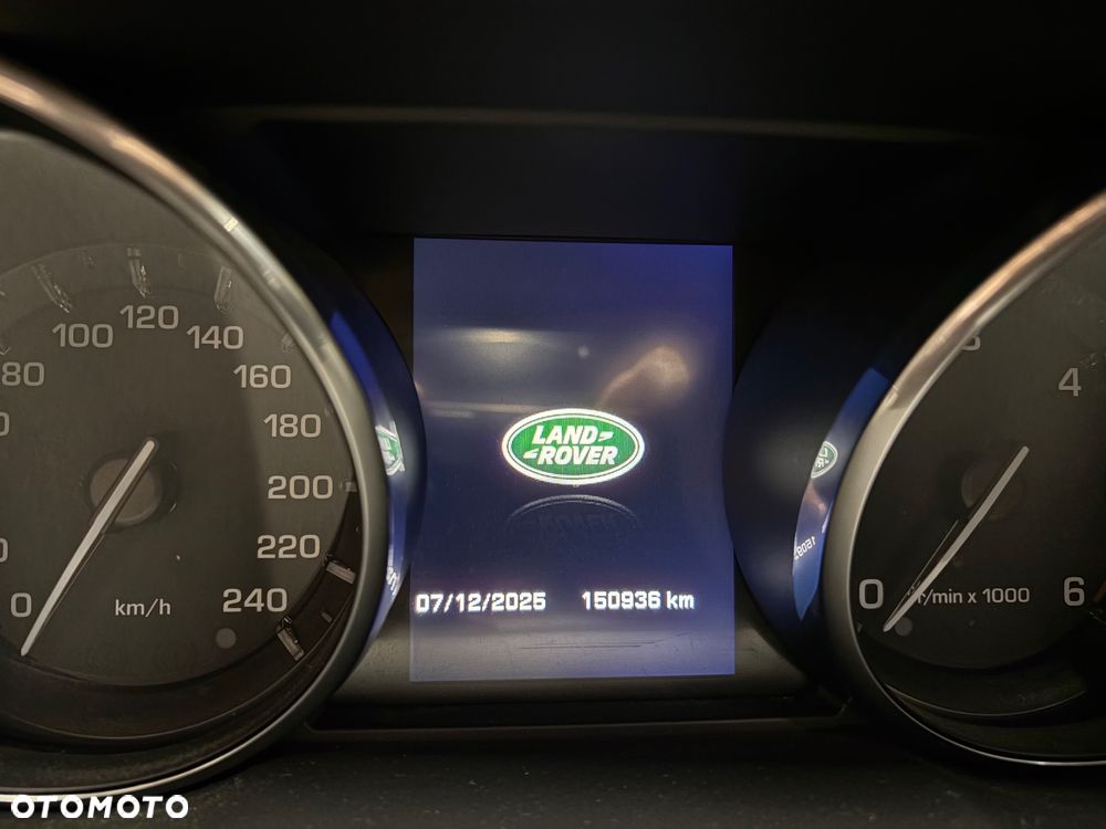 Land Rover Discovery Sport TD4 HSE - 28