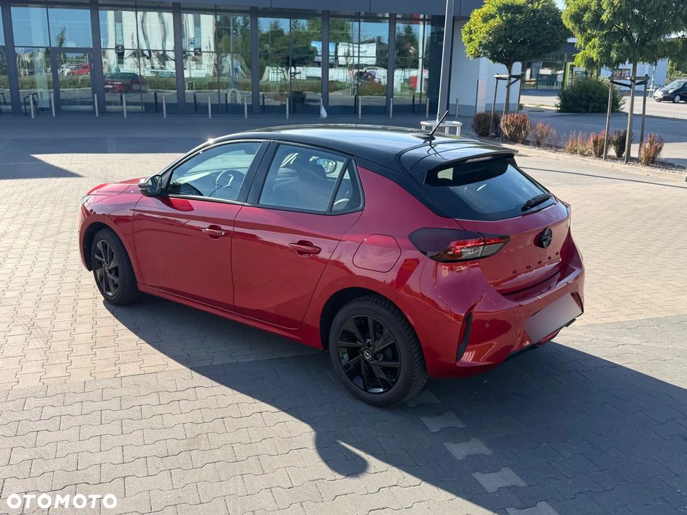 Opel Corsa 1.2 GS S&S - 9