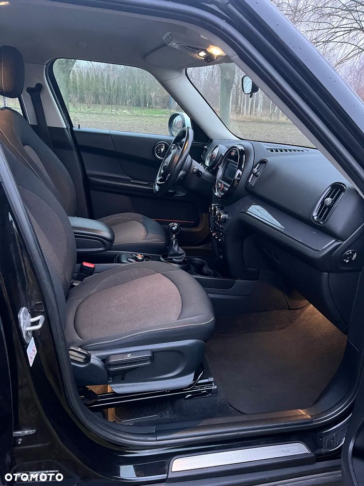 MINI Countryman - 12