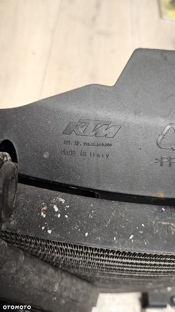 Chłodnica wentylator KTM 690 Duke  75035010033 - 14