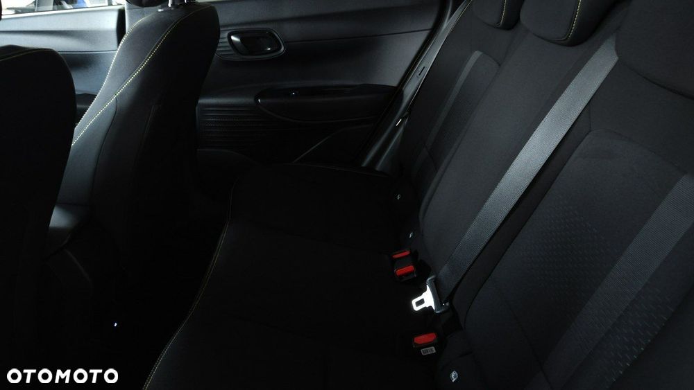 Hyundai i20 - 15